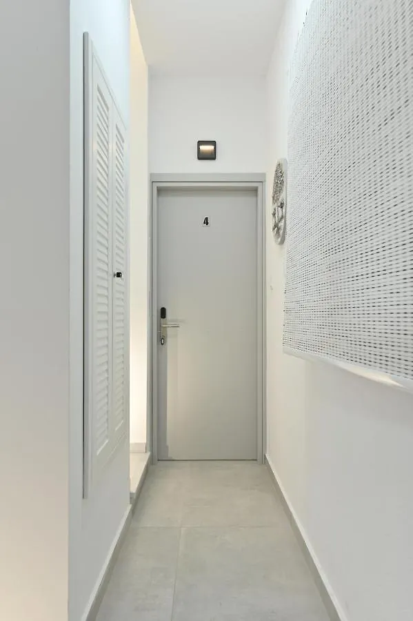 White Coral Luxury Apartments Nea Kallikrateia